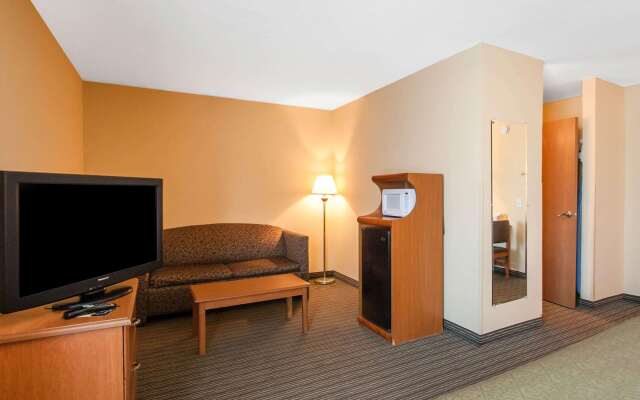 Quality Inn Joplin I-44
