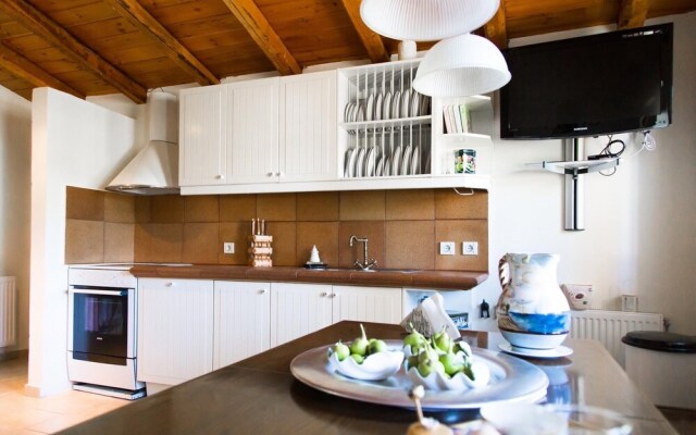 Seafront Luxury Villa w 3-en Suite BR BBQ