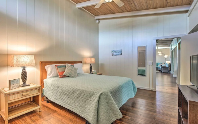 Oceanfront Kona Home w/ Beach Access & Views!