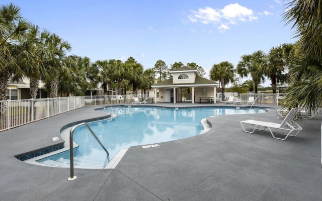 Baberville By Book That Condo