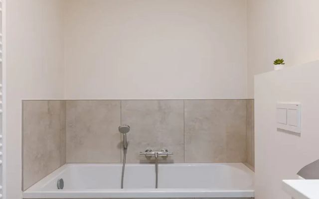 BE NWP Orle 11-0101 in Nieuwpoort