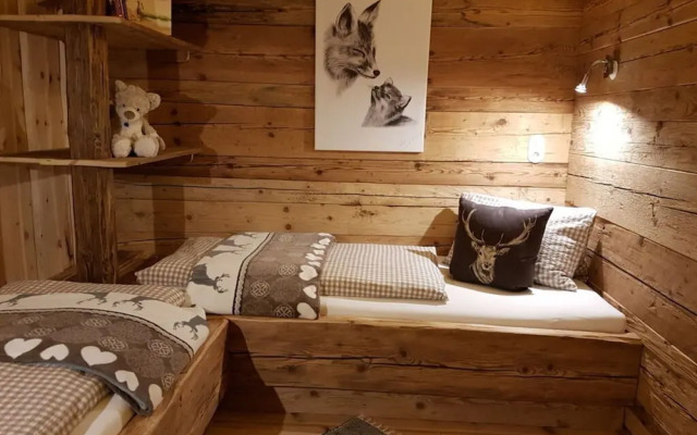 Wildererhutte Comfortable Holiday Residence