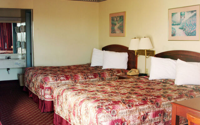 Budget Host Inn Columbia
