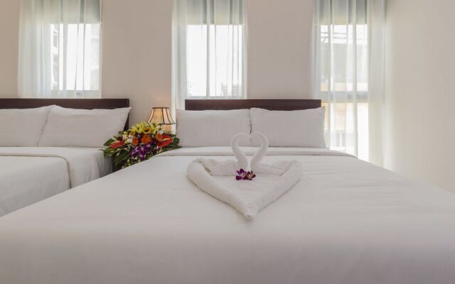 Azure Hotel Danang
