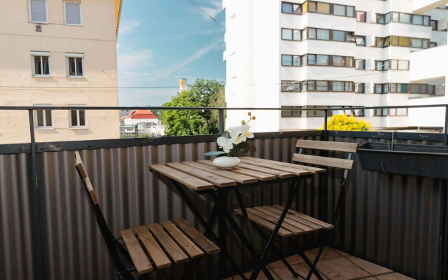 Beautiful 2-bedroom apartment near Schönbrunn