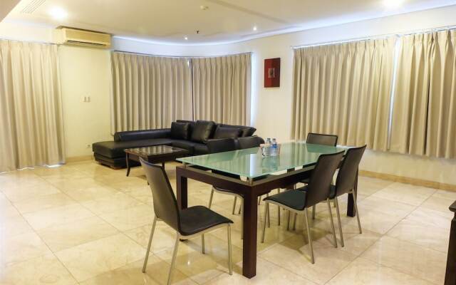 2 Bedroom Park Royale By Travelio