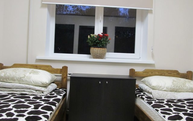 MAK mini hotel - Hostel