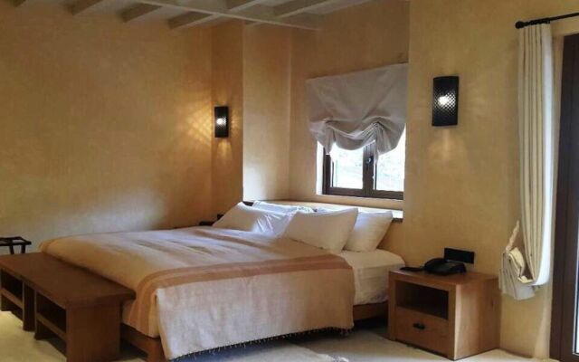 Town Square Suites by Toscana Valley