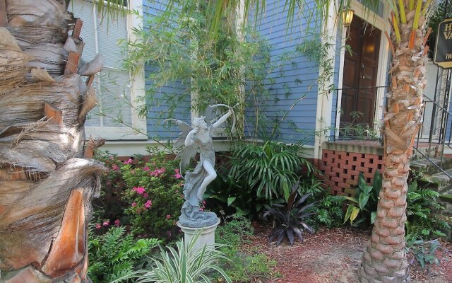 Forsyth Park East by S.D.V.