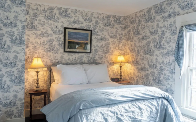 The White Gables Inn