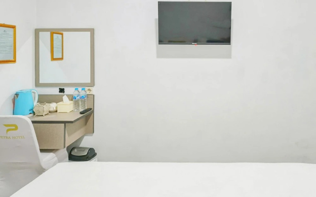 Urbanview Hotel Praoe Lajar Tegal – Guest Rooms – Tegal