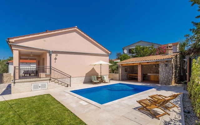 Holiday house MASLINA