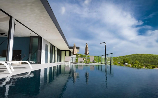 Villa Lembah Giri Villas 5*****