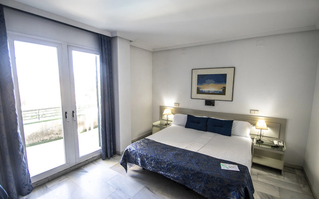 Hospedium Hotel Apartamentos Simón Verde