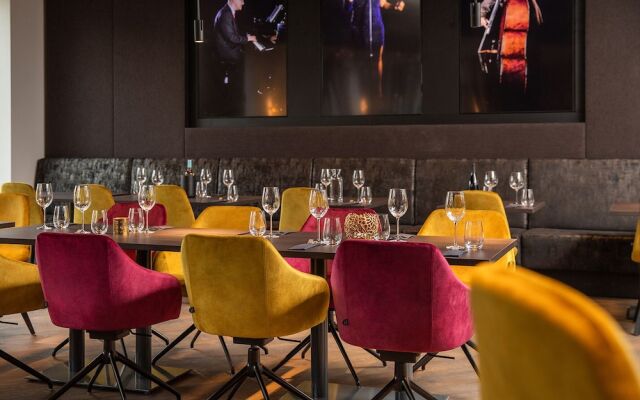 Sombea Hotel & Apartments
