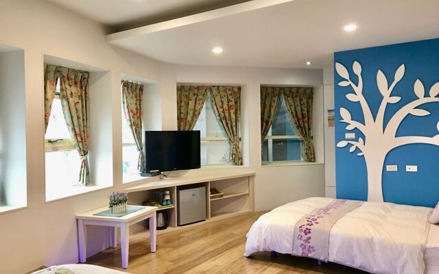 Honey House B&B