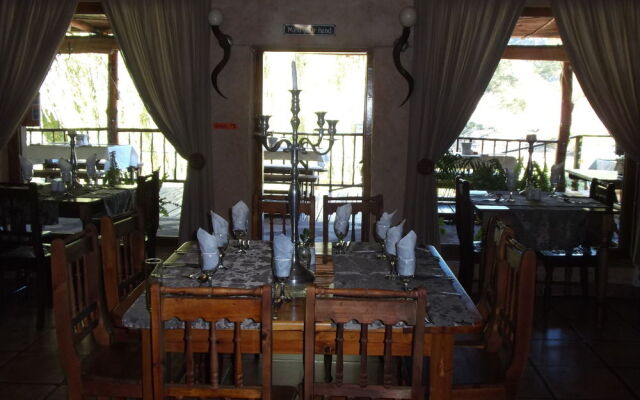 Old Mill Country Lodge & Restaurant