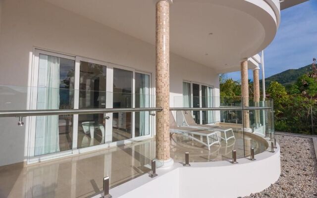 Tropic Villa Annex