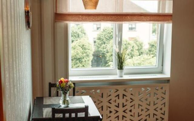 2 bedroom central flat