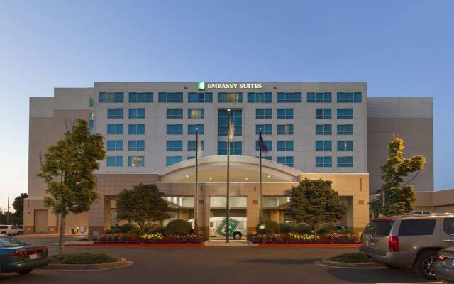 Embassy Suites by Hilton Portland Airport