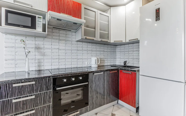 Inndays Apartment on Yasenevo