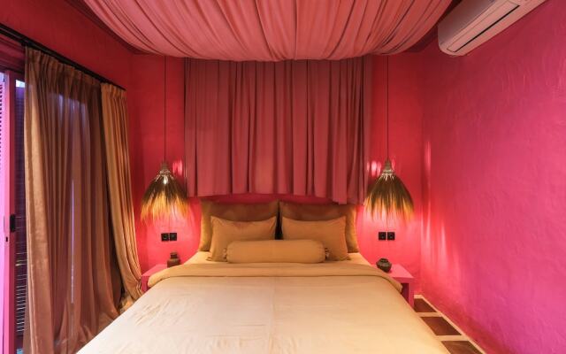 El Barrio Boutique Hotel & Bar