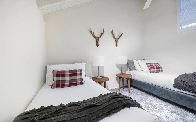 The Sebel Pinnacle Valley Resort