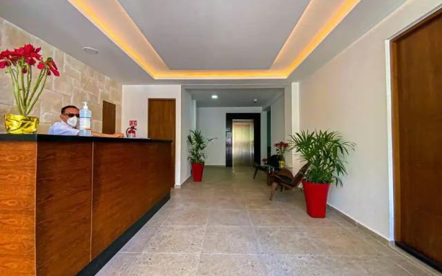 Luxury Condo 10 min walk from the Beach