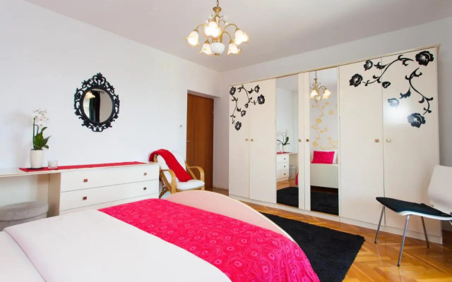 Premium Central Apartments