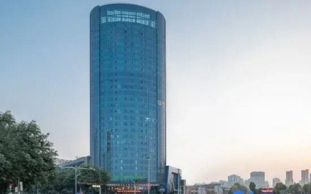 XianYang QinHuang JiaRi Hotel