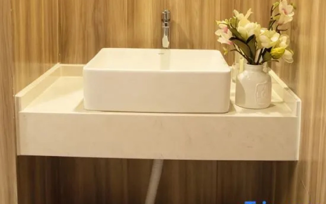 Orchid Star Select Hotel