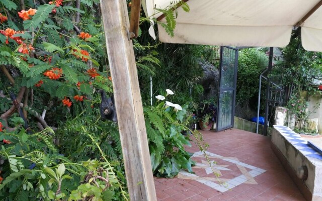 House With 2 Bedrooms in Ravello, With Wonderful sea View, Furnished T