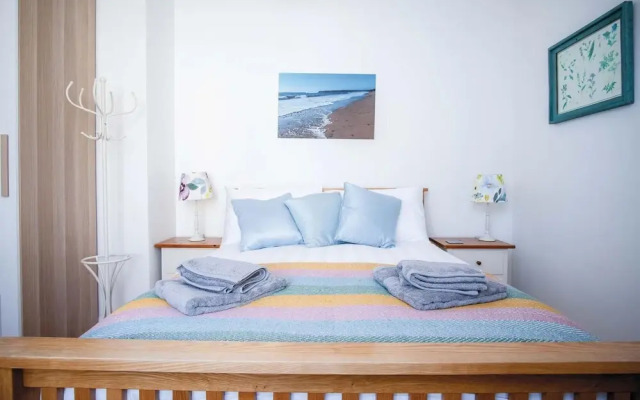 Sea Glass - 2 Bedroom Apartment - Manorbier