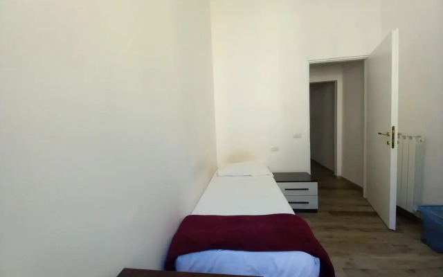 Cavour 46 Second in Firenze