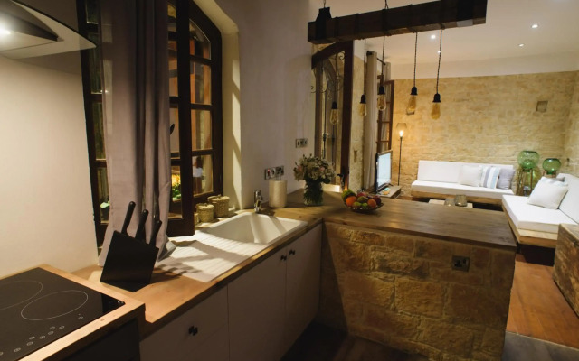 Serenity Boutique House