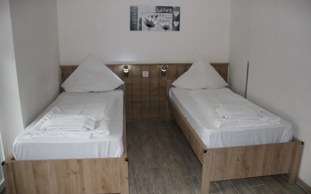 Hotel Bei Yasemin