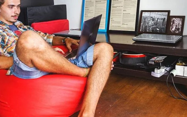 Roomies Boutique Bed & Breakfast - Hostel