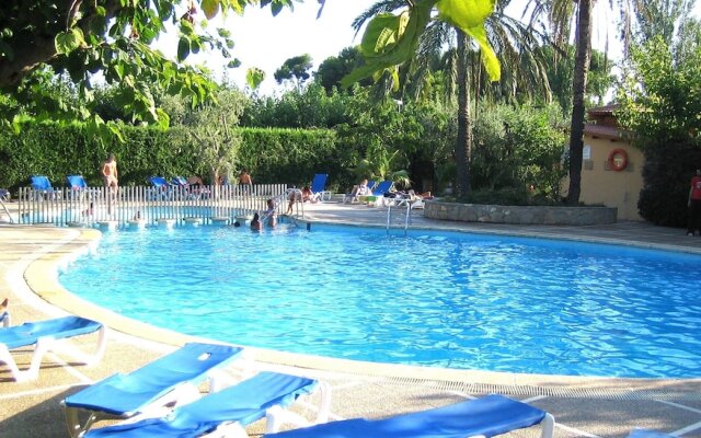 PA Camping La Llosa - Caravan Park