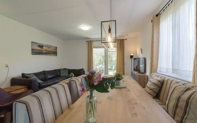 Nice Holiday Home Near Beach