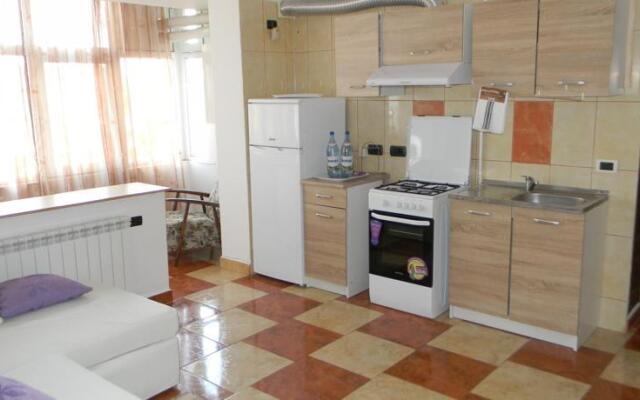 Apartament Doro