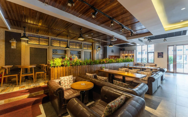 James Joyce Coffetel Lushan Guling Street