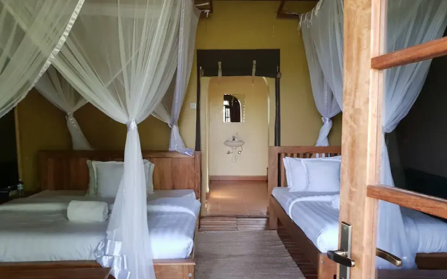 Lake Chahafi  Resort