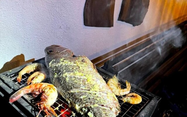 100 Step Beach White House