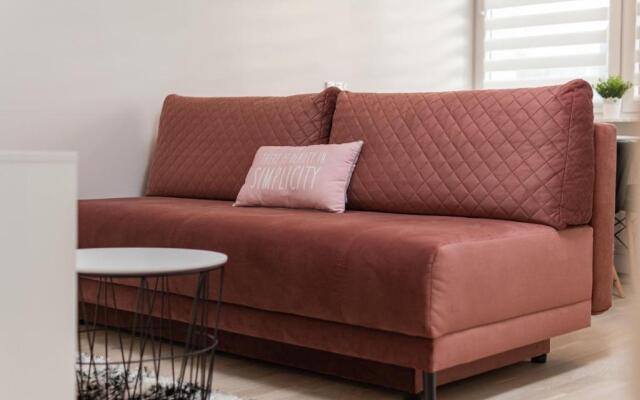 Solidarności 68 by Homeprime