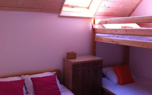 Domki letniskowe,apartamenty Wczasowa 8a