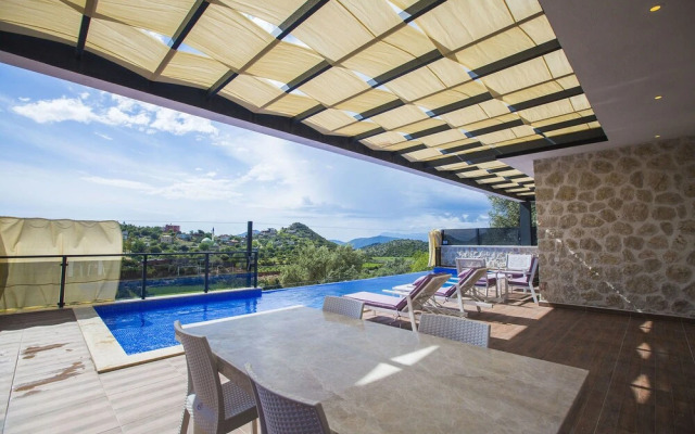 Villa Balayi by Akdenizvillam