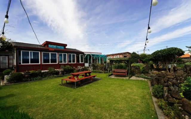 Jeju Udo Sarang Pension