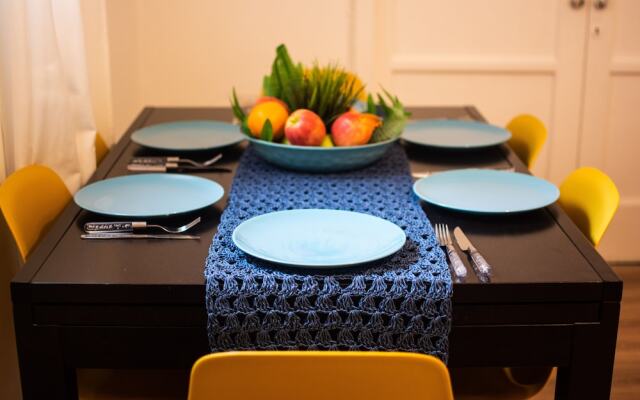 TLV Port Sweet-spot Near Beach