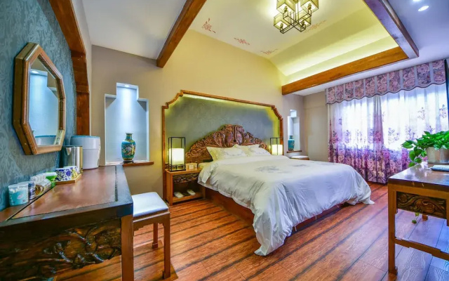 Floral Hotel Dali New Zhaoli