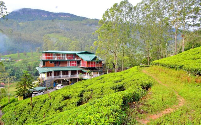 Grand Adam's Peak Cabana Suite